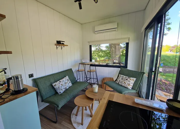 Дом отдыха Tiny House Au Coin Du Chene