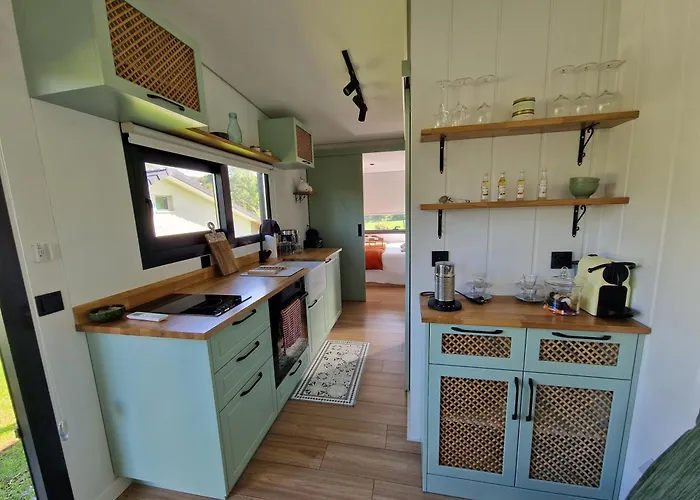 Tiny House Au Coin Du Chene * Таон-ле-Вож