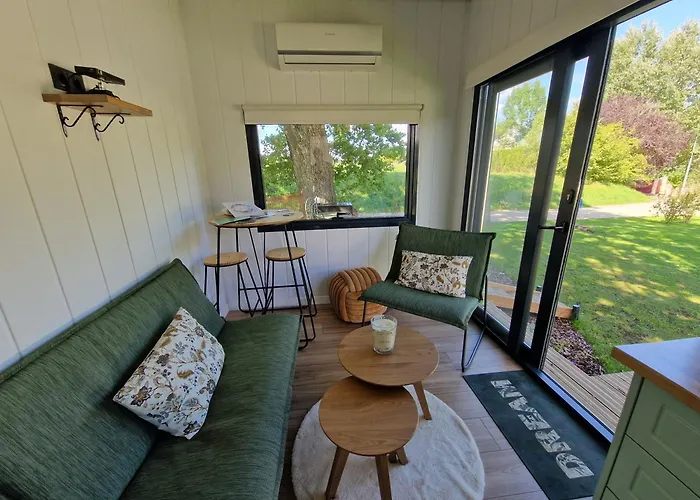 Tiny House Au Coin Du Chene Таон-ле-Вож