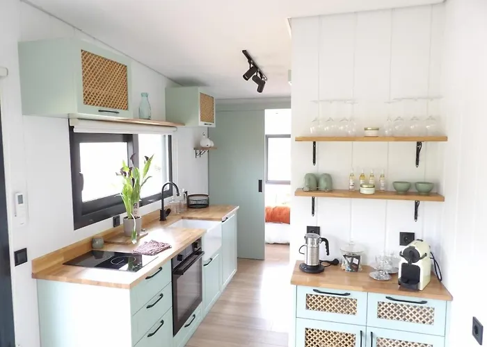 Tiny House Au Coin Du Chene Дом отдыха Таон-ле-Вож