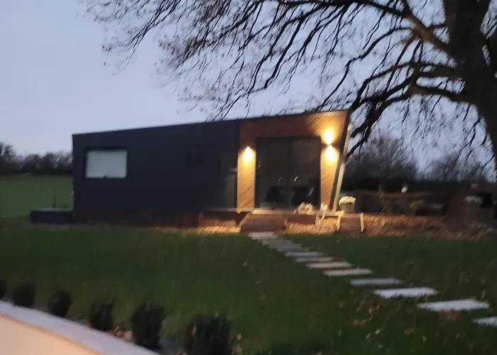 Tiny House Au Coin Du Chene Дом отдыха Таон-ле-Вож